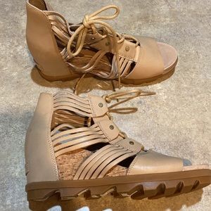 Women’s Sorel wedge sandals size 11
